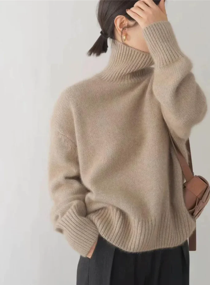 Women's Relaxed Fit Turtleneck Sweater Knit