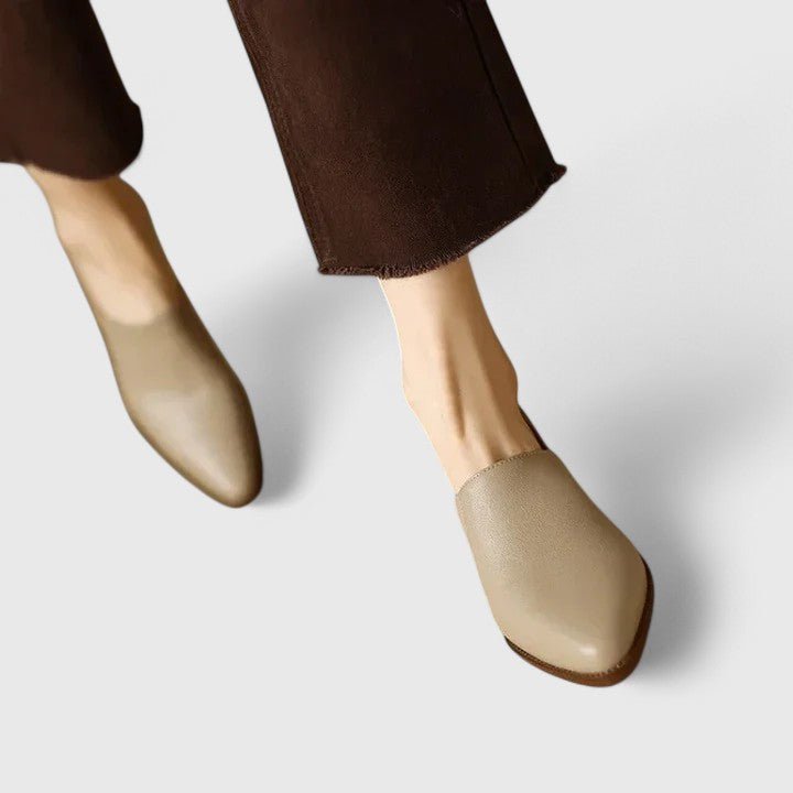 Women’s Orthopedic Pointed Toe Flats