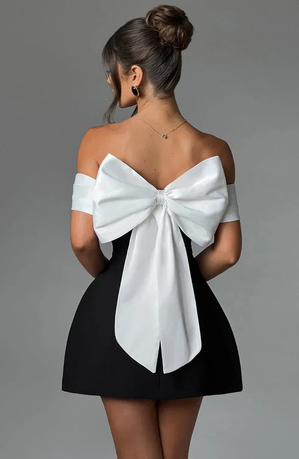 Women's Elegant Mini Dress Modern Bow Detail