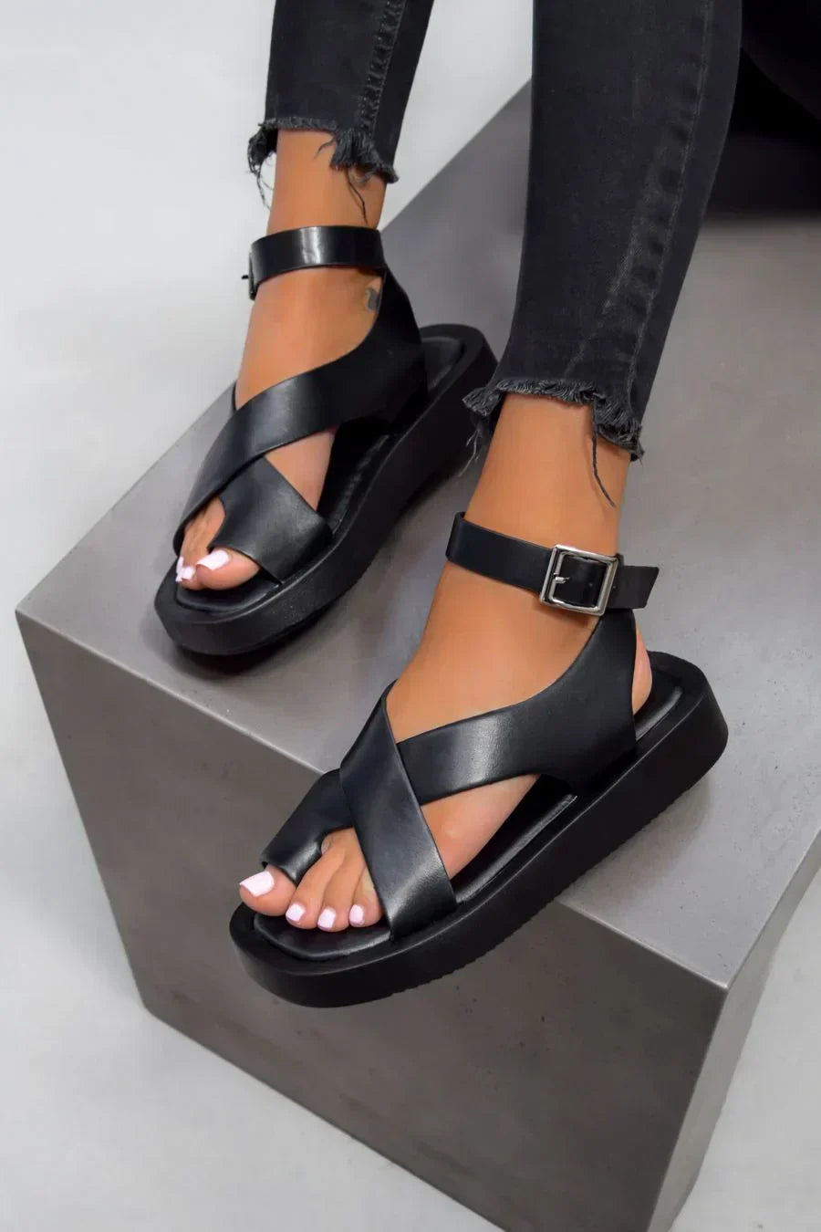 Women's Platform Buckle Sandals Flat
