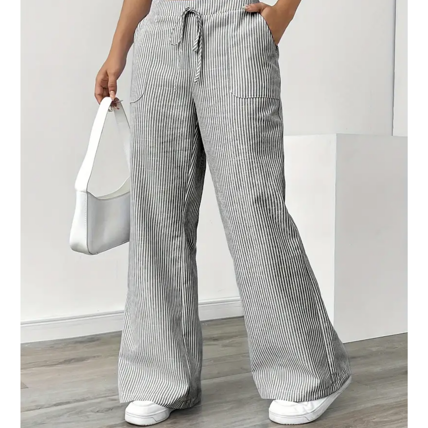 Women's Striped Pants With Pockets