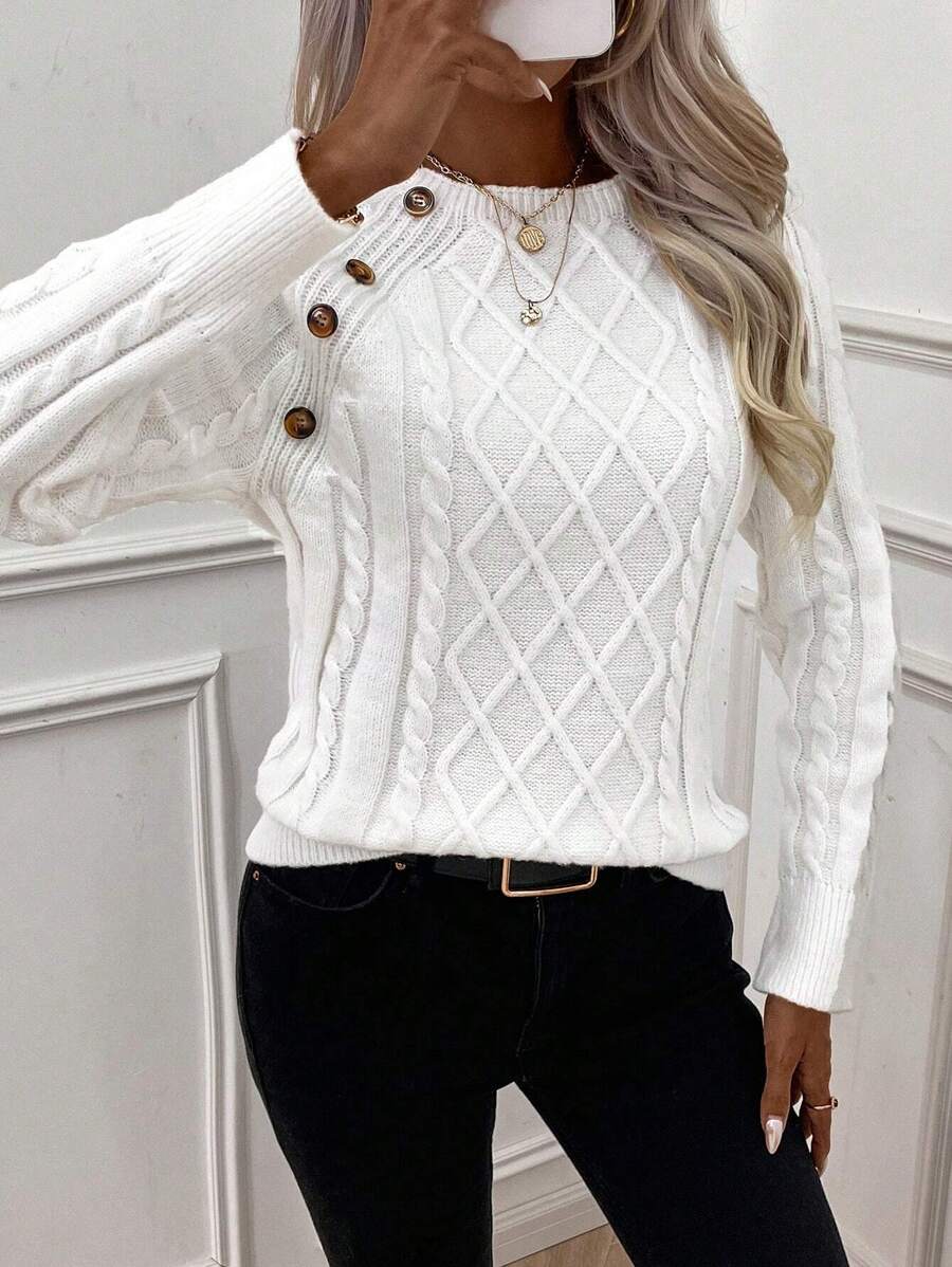 Women's Cable Knit Round Neck Sweater