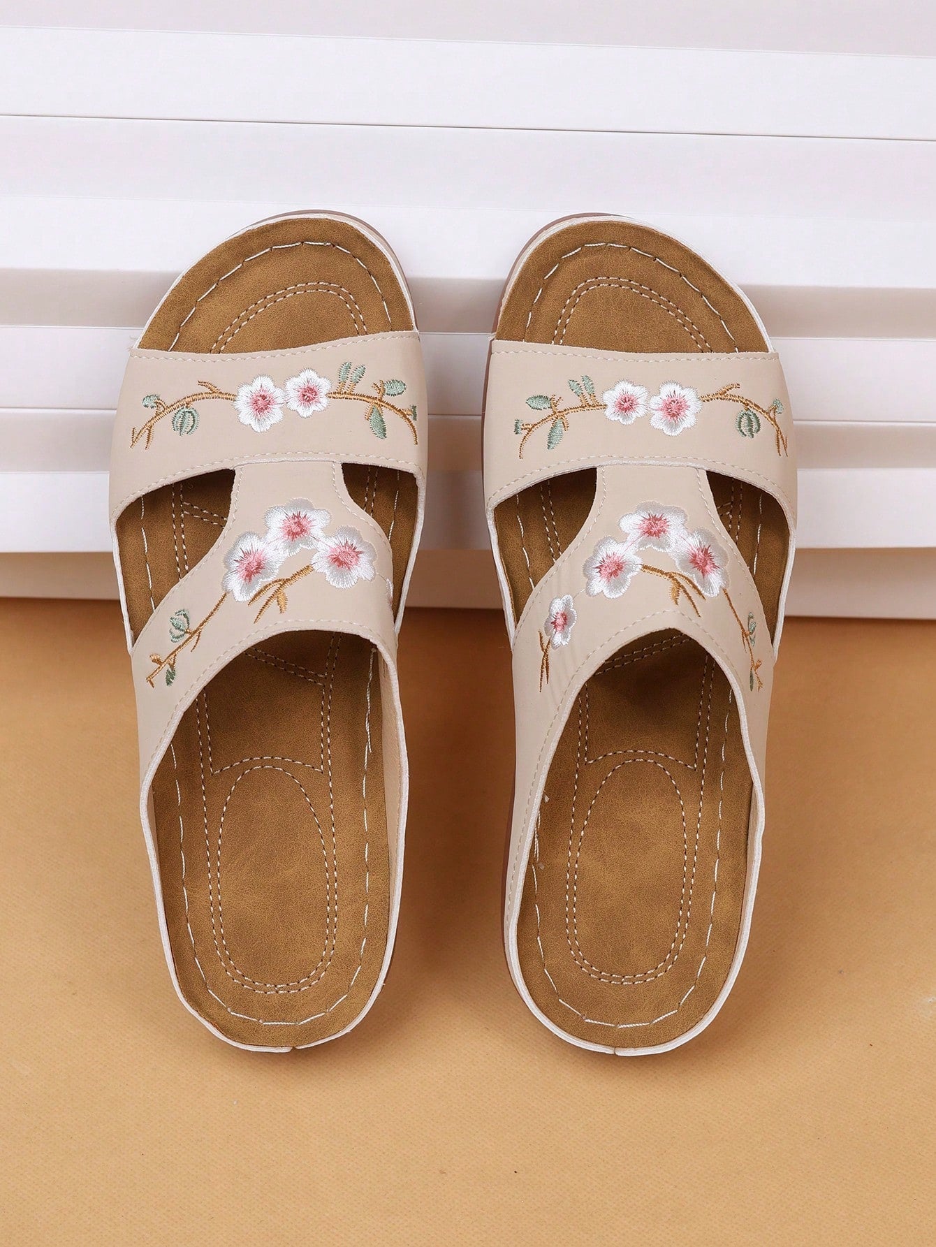 Nina - Floral Platform Sandals