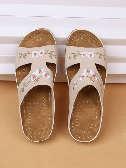Nina - Floral Platform Sandals