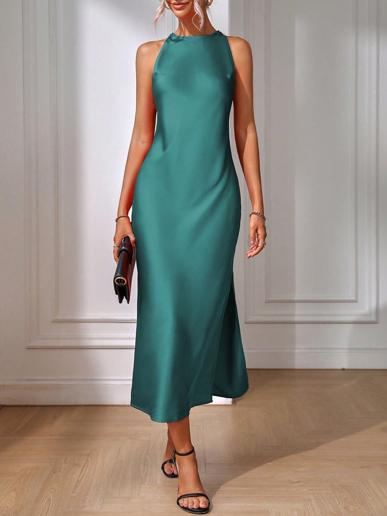 Brielle - Sleeveless Maxi Dress