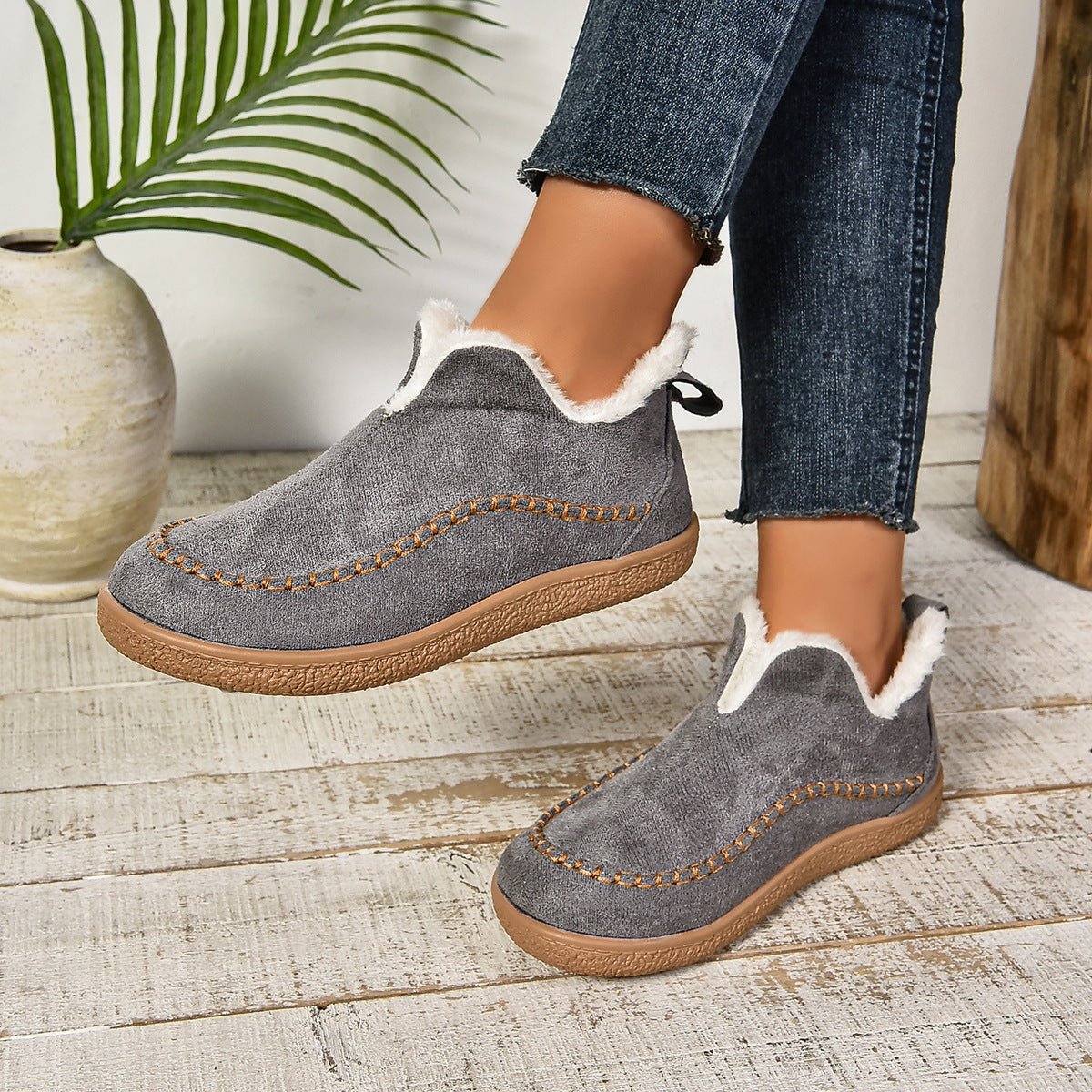 Women's Slip-On Boots Stitch Detail