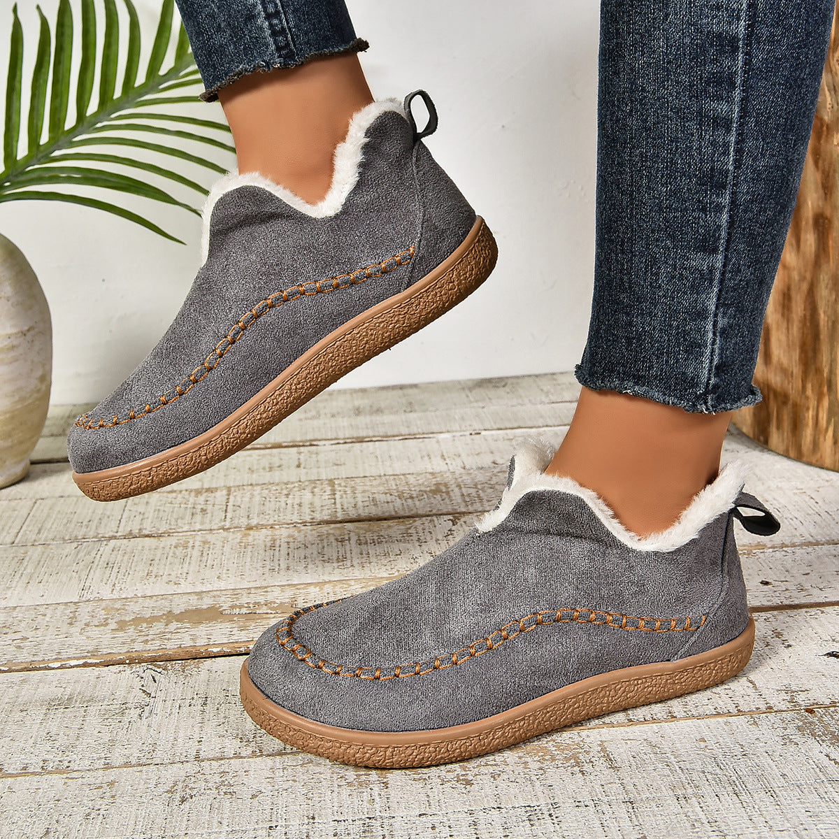 Women's Slip-On Boots Stitch Detail
