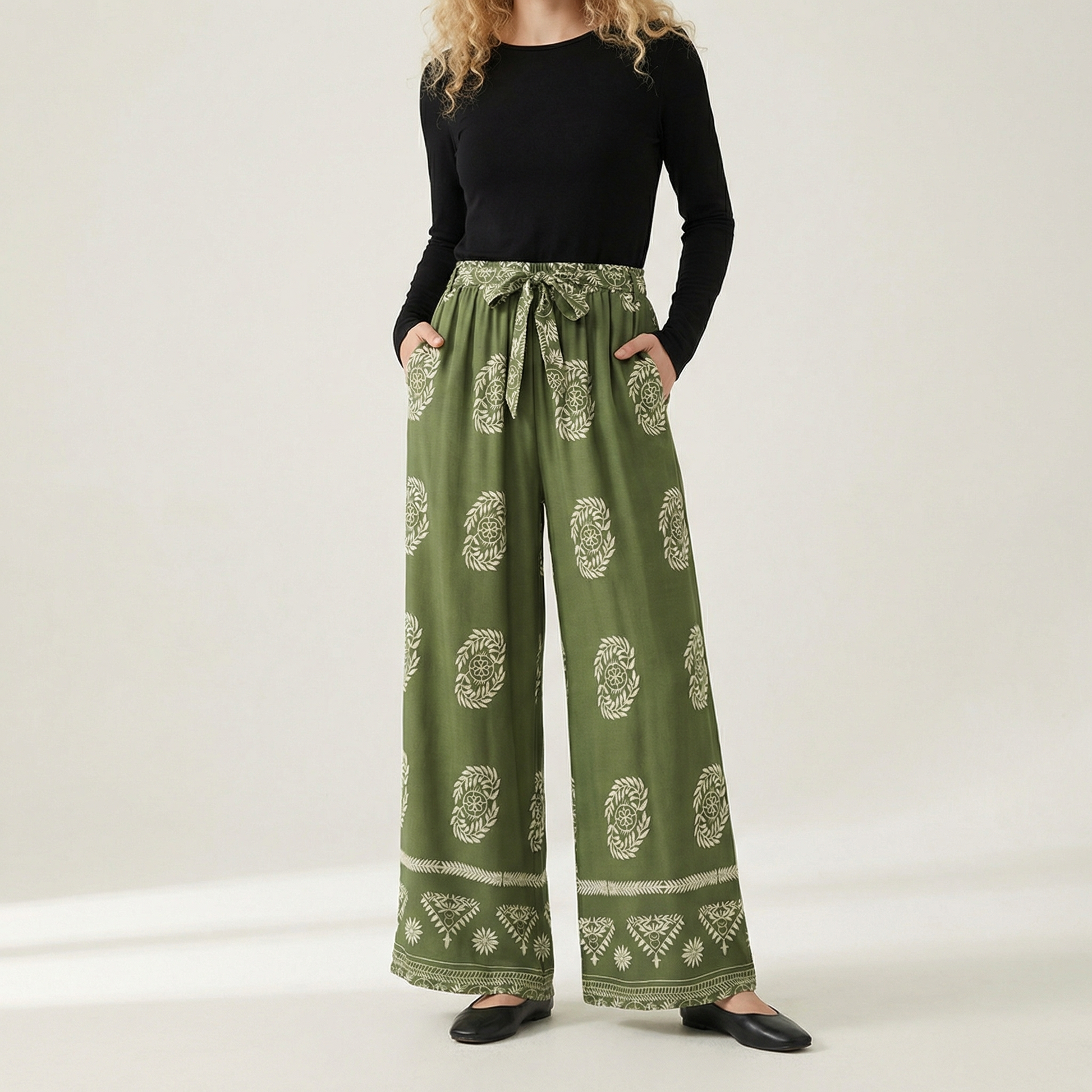 Women's Floral Wide Leg Pants - 
Fashinoza