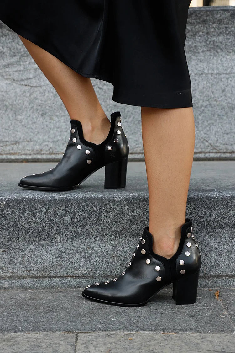 Women's Studded Wide Heel Boots
