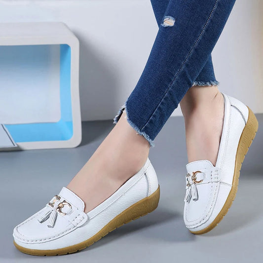 Women's Leather Cut-Out Ballet Flats - Fashinoza