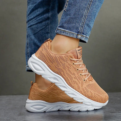 Maxim Sneakers