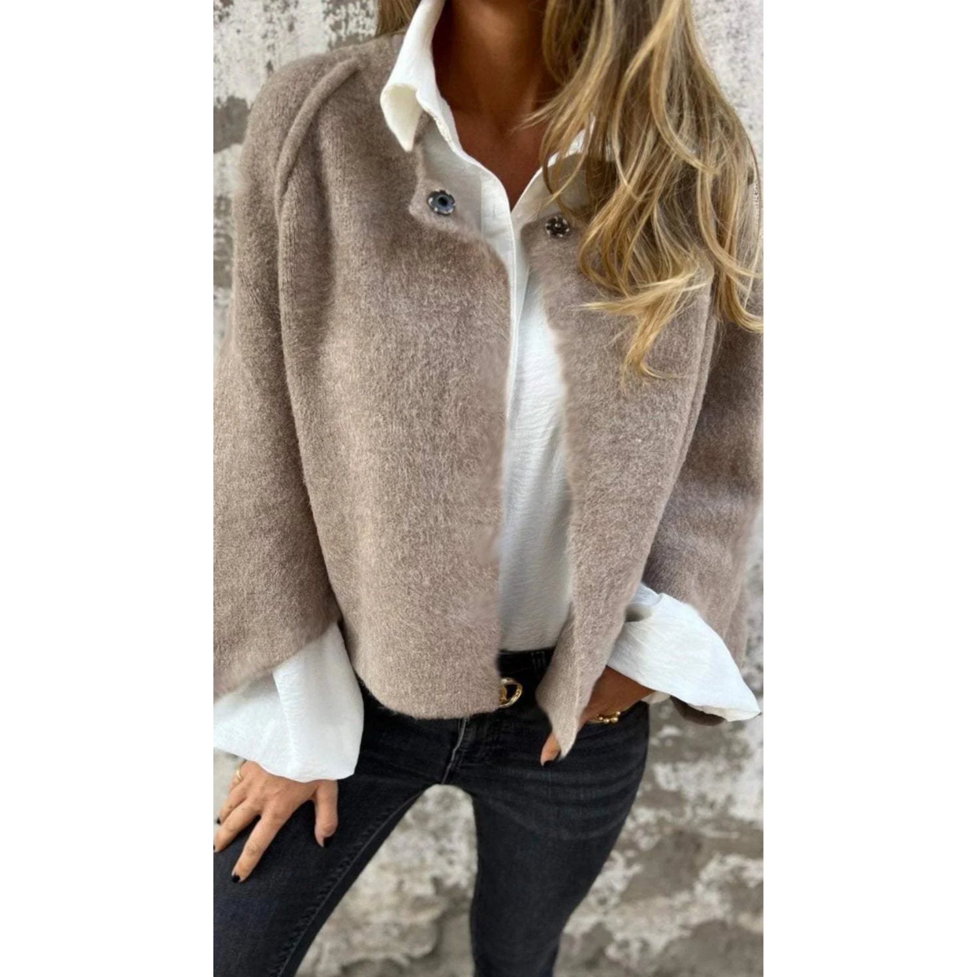 Elegant Womens Coat Timeless Classic Design - Fashinoza