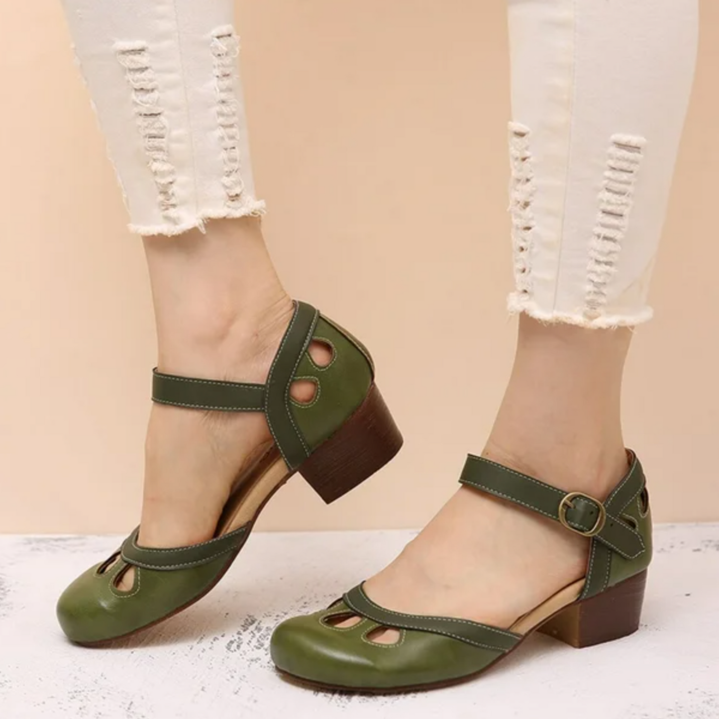 Women's Low Heeled Comfort Sandals