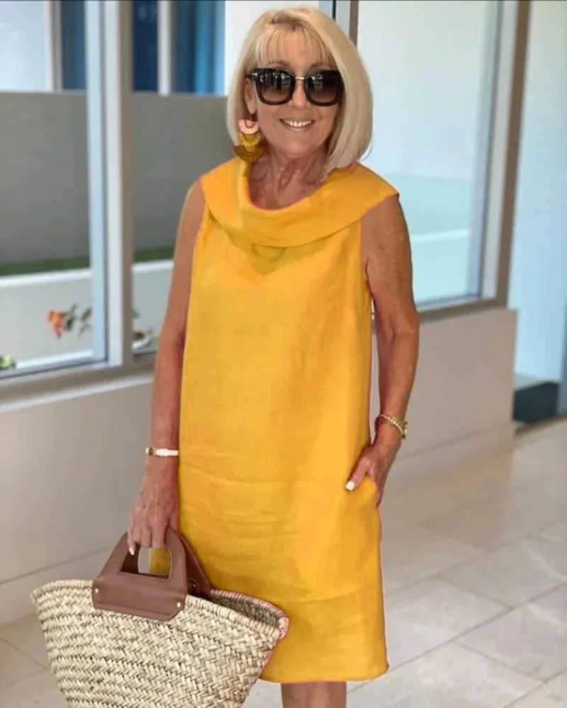 Women's Sleeveless Midi Shift Dress