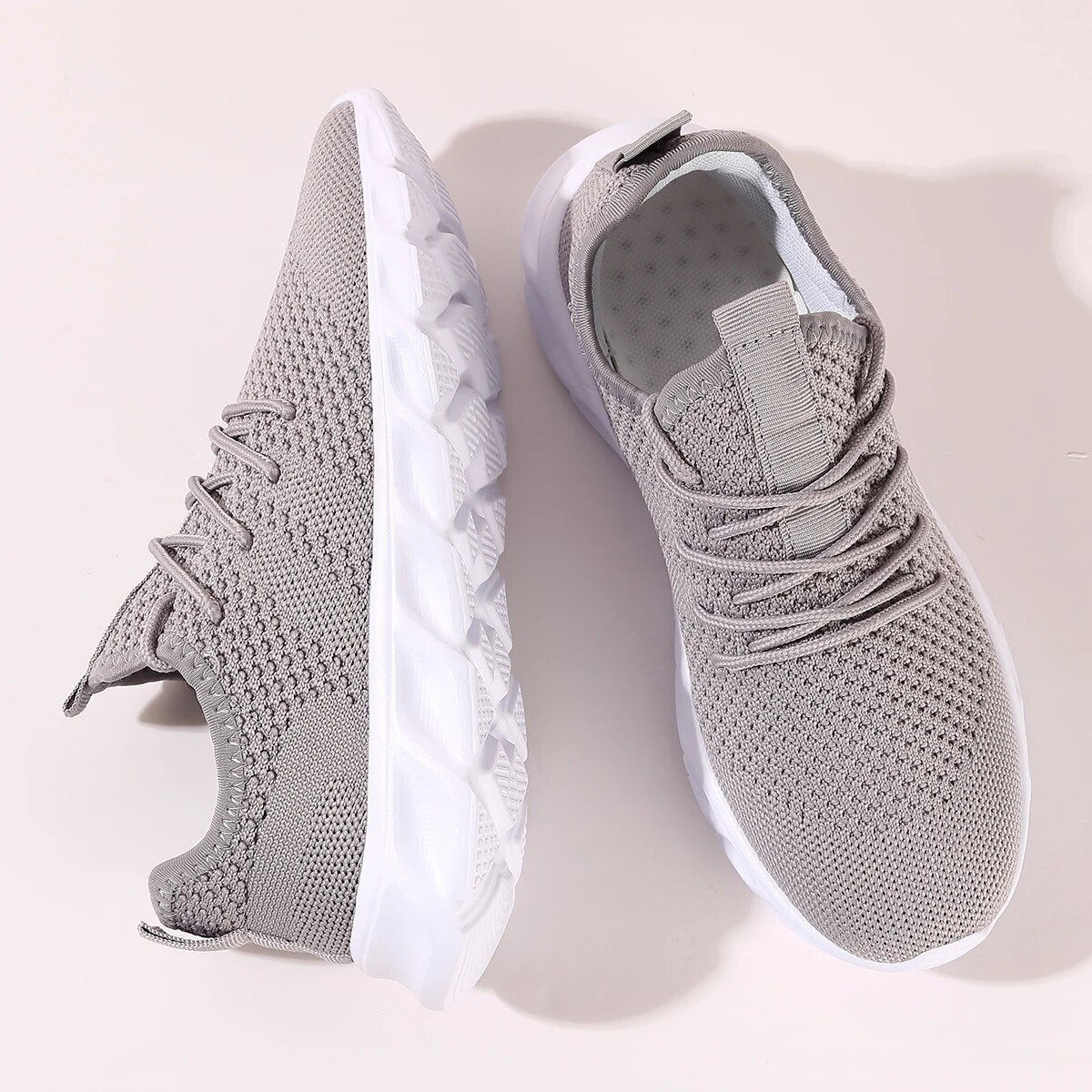 Maxwel Sneakers