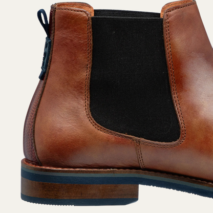 Men's Classic Leather Chelsea Boots Cognac