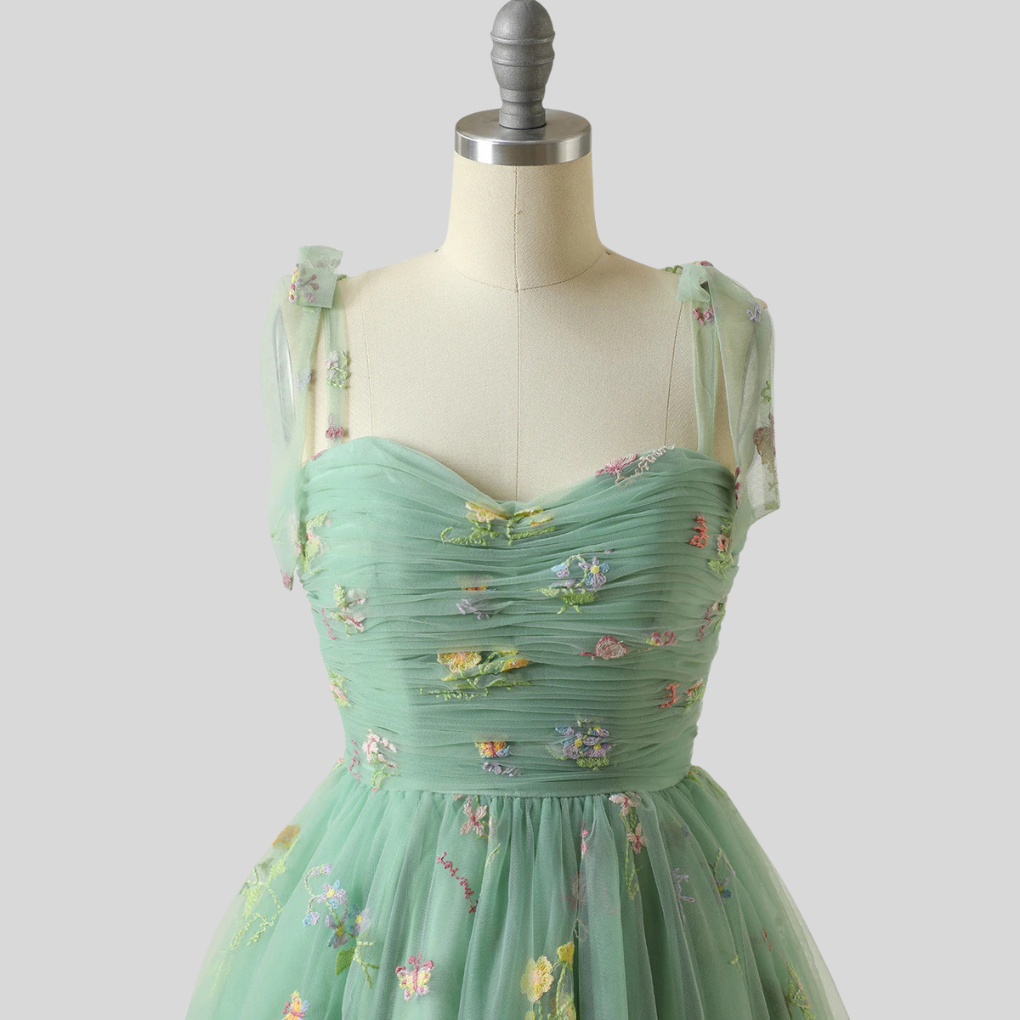 Women's Embroidered Tulle Ball Gown Evening Wear - Fashinoza