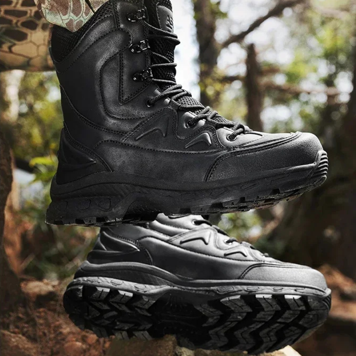 Men's Waterproof Snow Boots Durable Tactical Insulated