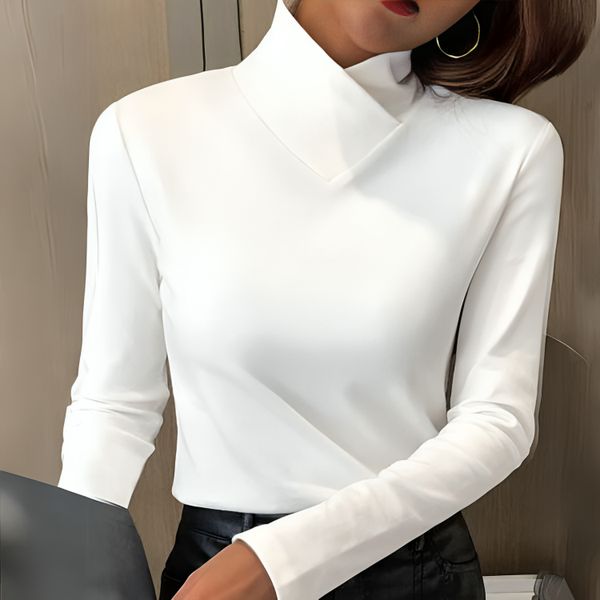 Elegant Women's Turtleneck Sweater - Fashinoza