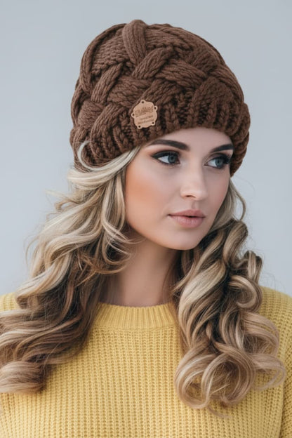 Women's Knit Hat Thick Weave Folded Edge