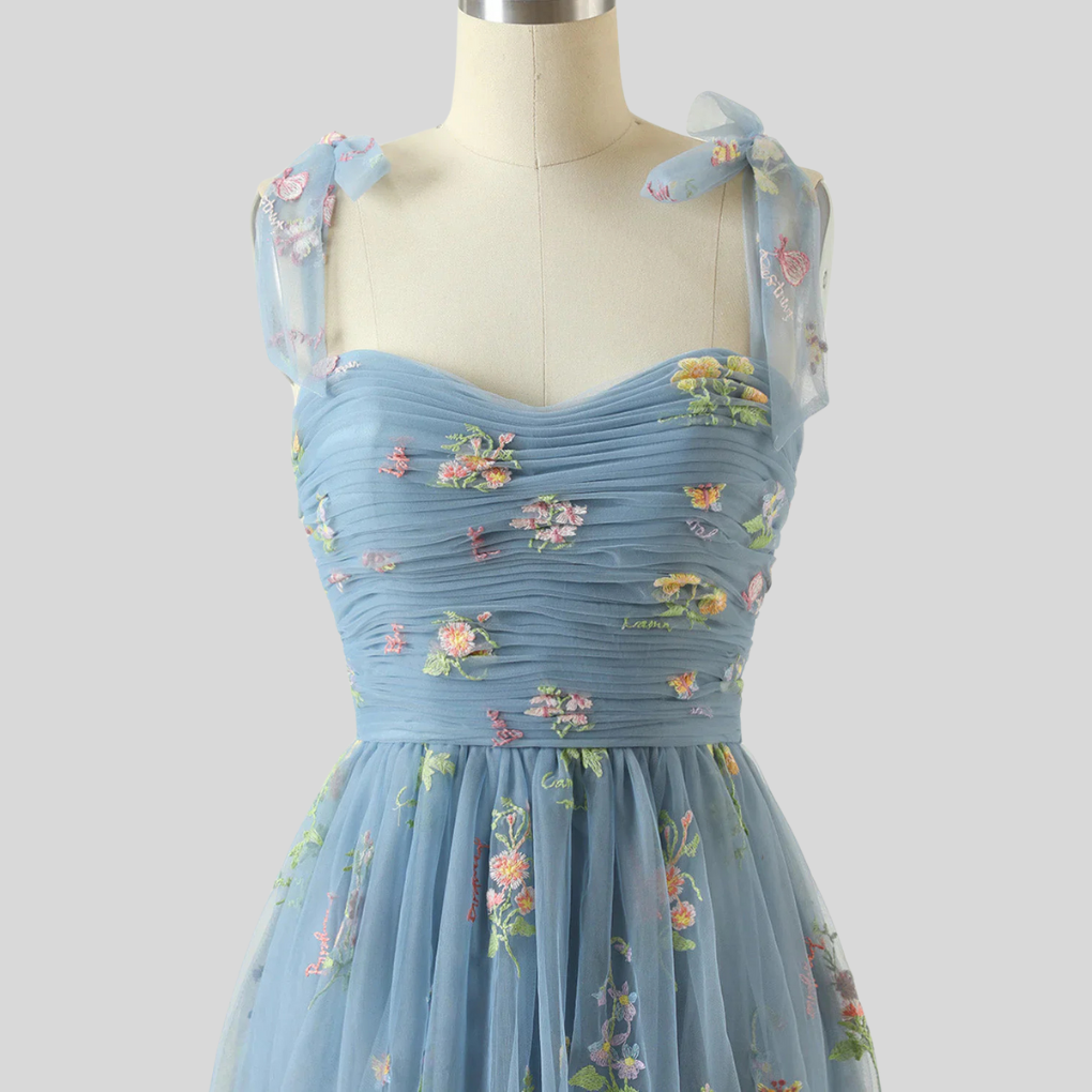 Women's Embroidered Tulle Ball Gown Evening Wear
