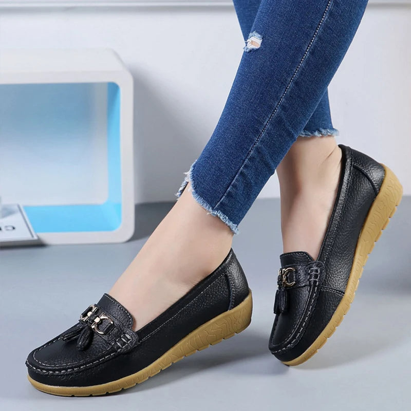 Women's Leather Cut-Out Ballet Flats