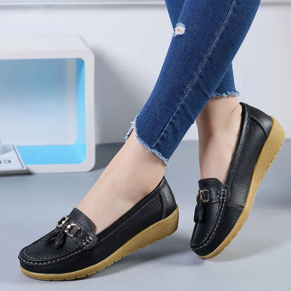 Women's Leather Cut-Out Ballet Flats