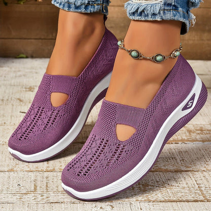 Women's Slip-On Sneakers Closed-Toe