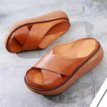 Women's Flat Cushioned Sandals