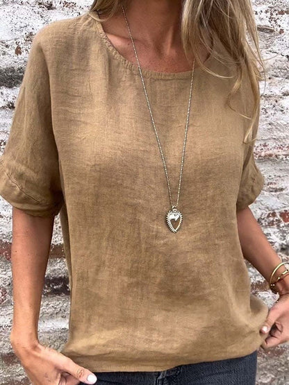 Women's Relaxed Fit Minimalist Style
