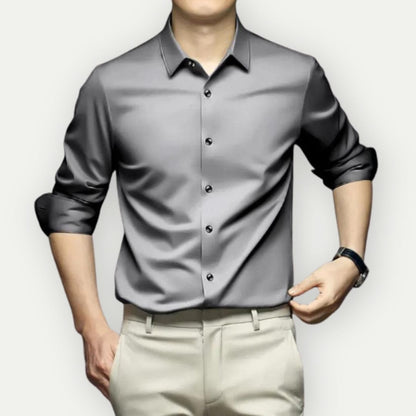 Ami Men's Wrinkle- Dress Shirt