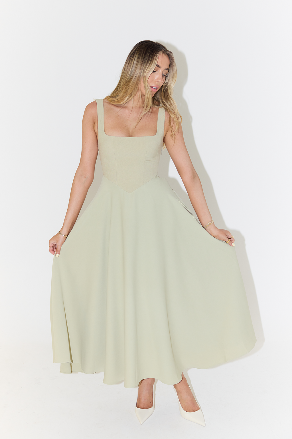 Women's Sleeveless Square Neck Midi Dress