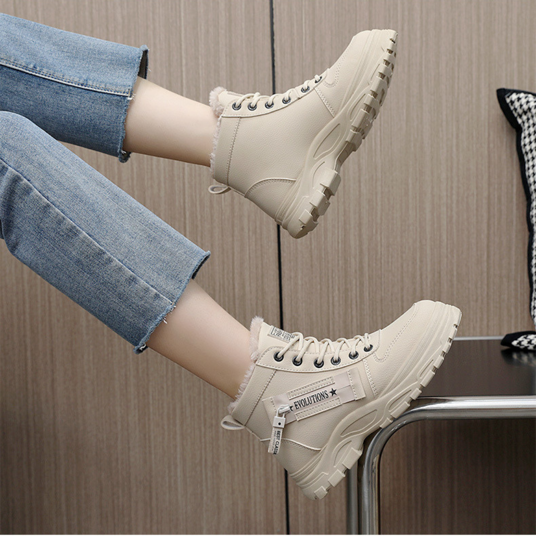 Women's Comfort Boots