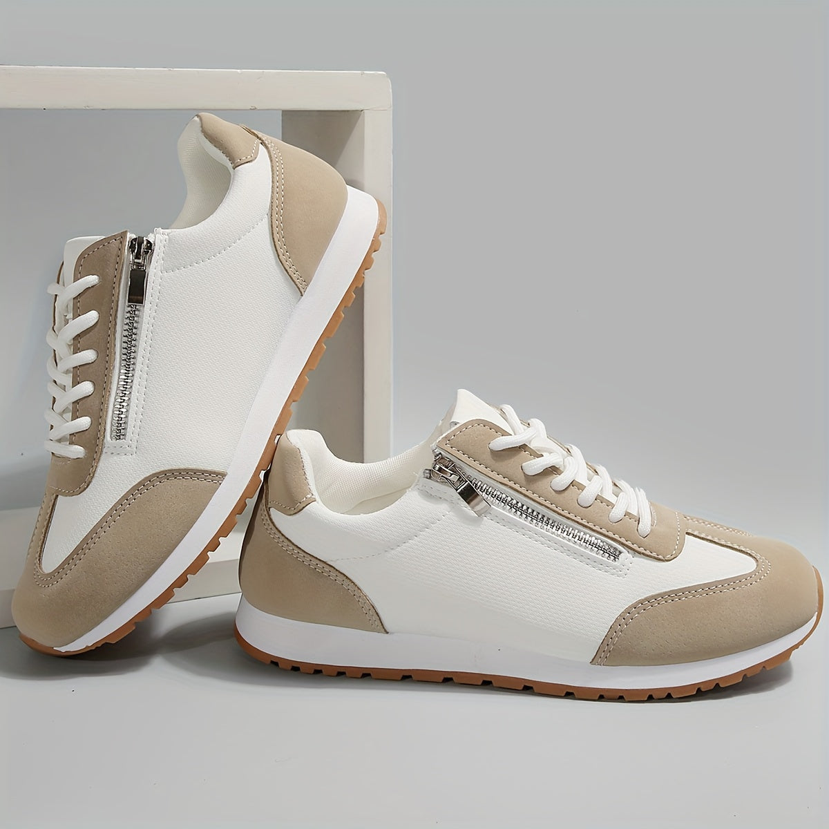 Women's Vulcanized Sneakers Patchwork Lace Up Low Top Casual Walking Shoes
