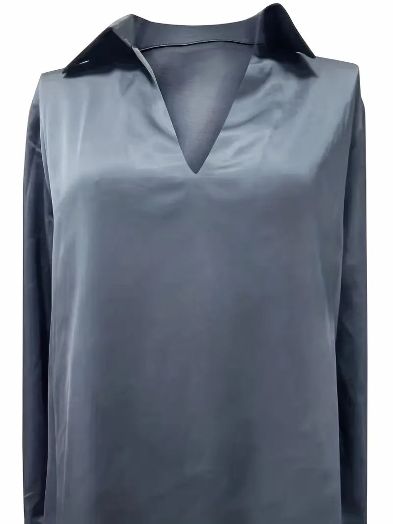 Women's Collared V-Neck Blouse