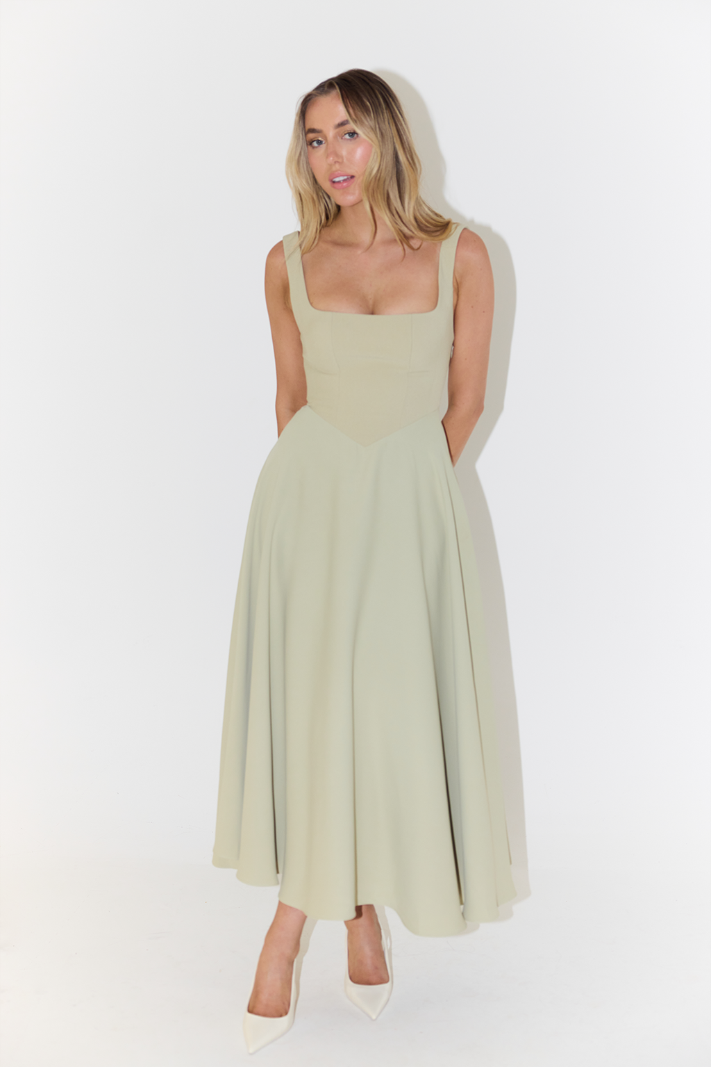 Women's Sleeveless Square Neck Midi Dress