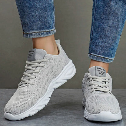 Maxim Sneakers
