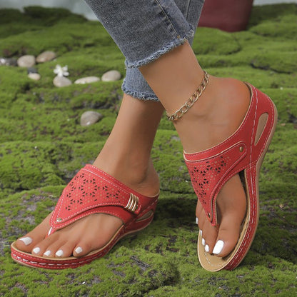 Orthopedic Walking Sandals for Women with Arch Support and Adjustable Straps