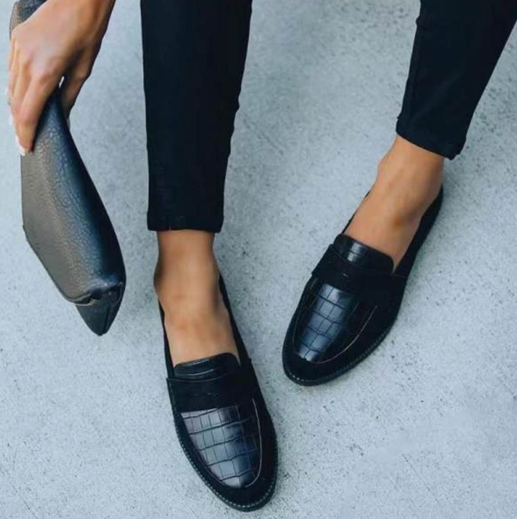 Women's Loafers Textured Glossy Finish - 
Fashinoza