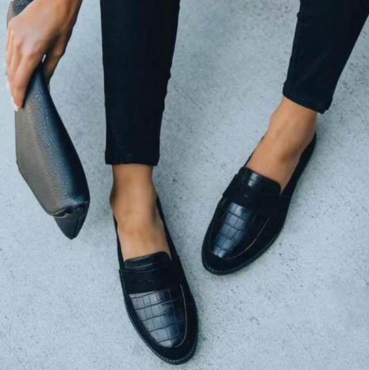 Women's Loafers Textured Glossy Finish - 
Fashinoza