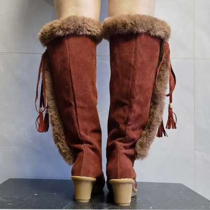 Black Combat Boots for Women – Stylish & Comfortable Winter Footwear