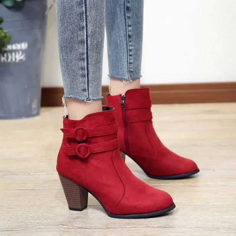 Black Ankle Boots for Women – Stylish Retro Belt Buckle Design
