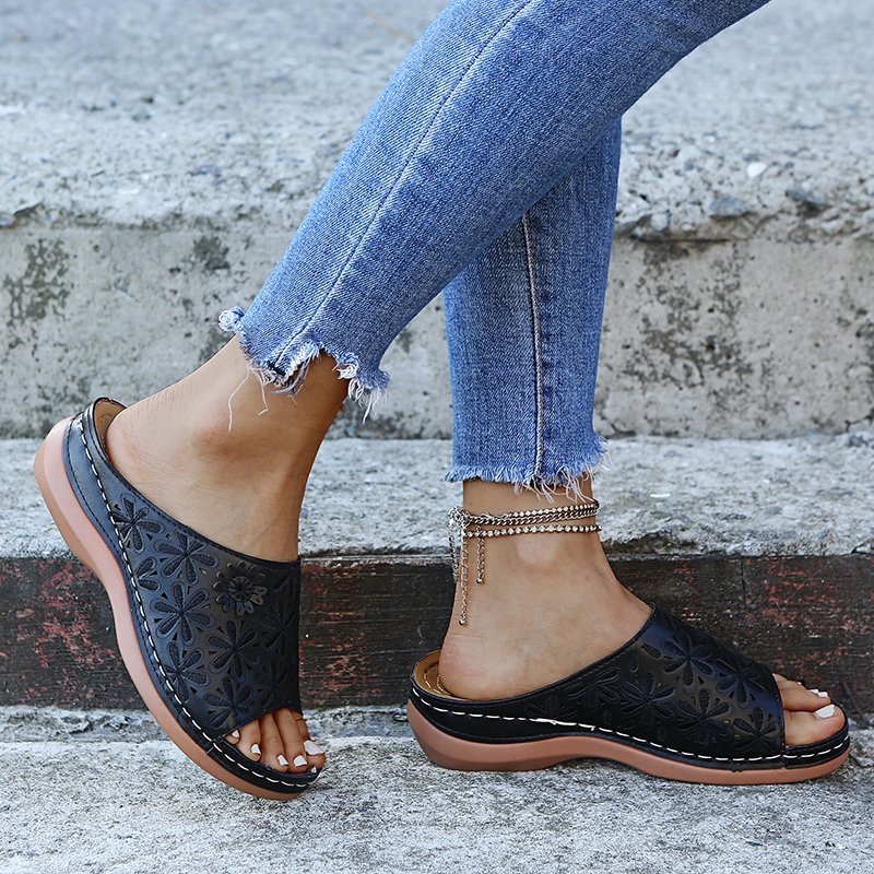 Women's Orthopedic Flat Sandals Cushioned Comfortable Walking