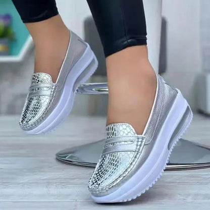 Women's Slip-On Casual Shoes Breathable Comfortable - 
Fashinoza