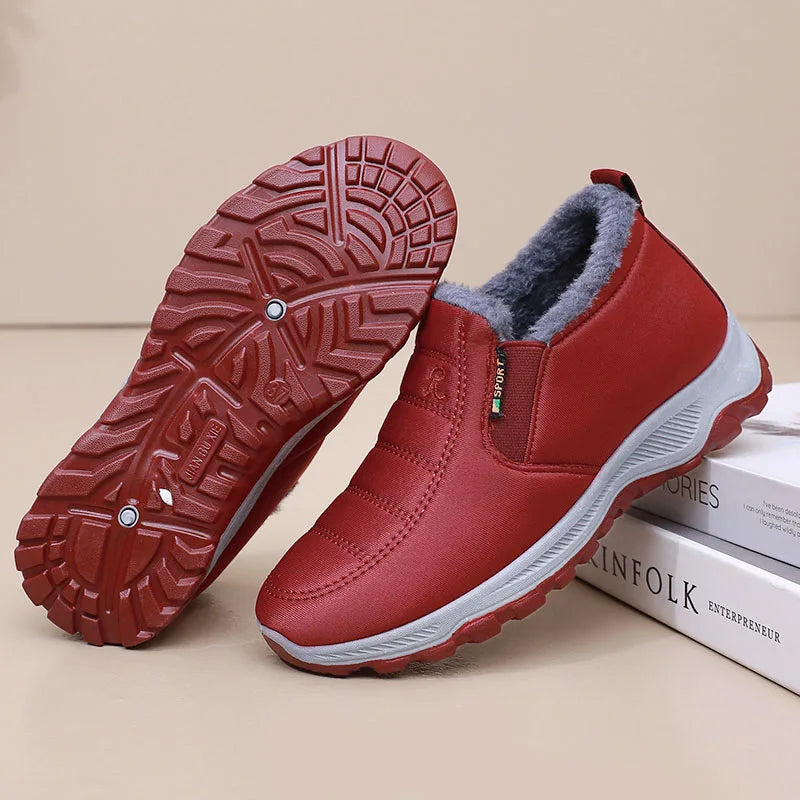 Men's Slip-On Winter Boots Fur Lined Ankle Snow Shoes Wear Resistant Sneakers