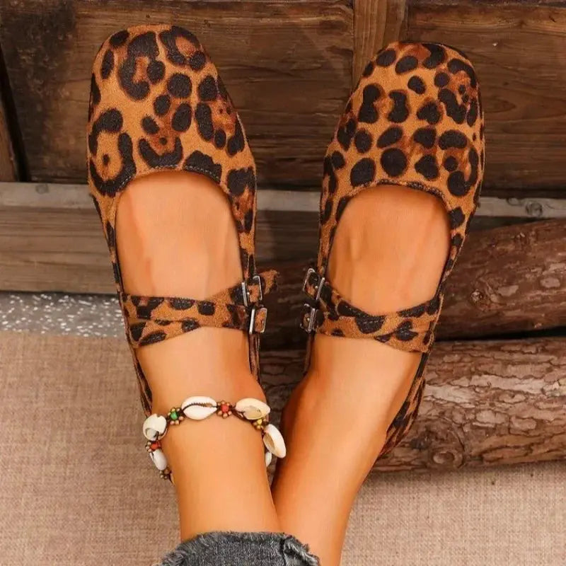 Chic Leopard Print Ballet Flats for Women – Stylish & Comfortable Ballerina Shoes