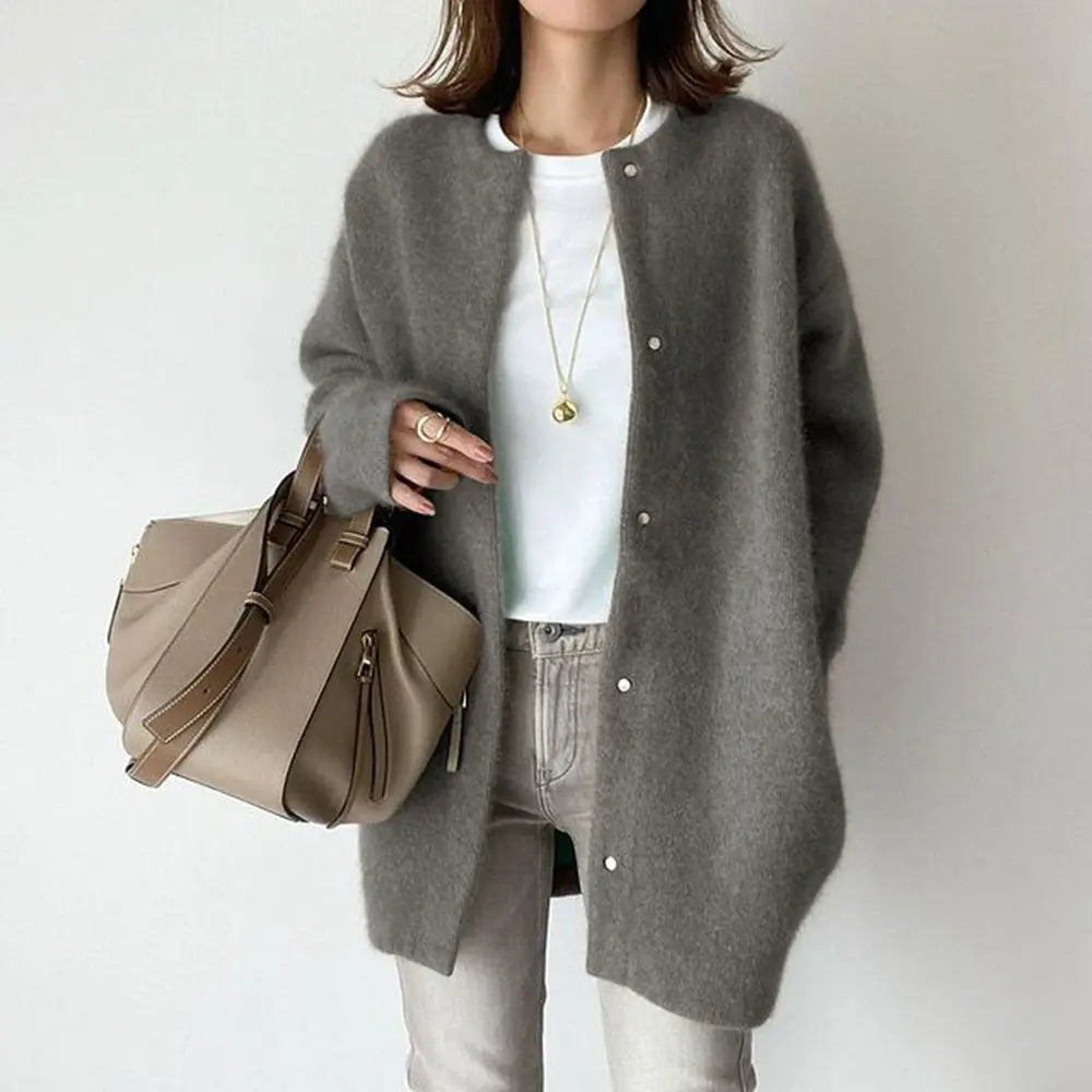Cozy Merino Wool Cardigan for Women – Soft & Stylish with Pockets 3