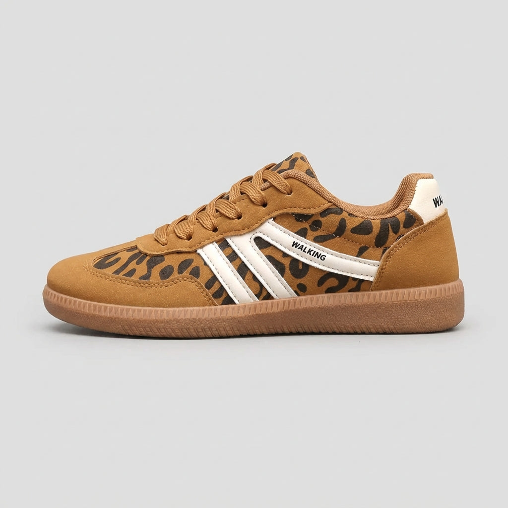 Lace Up Sneakers Contrasting Stripes Textured Sole