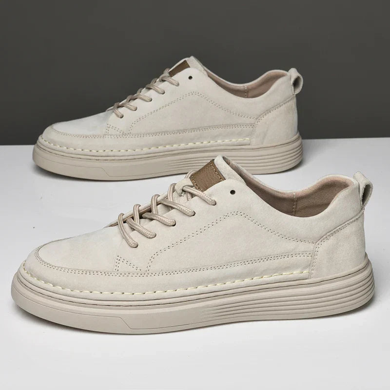 Men's Lace-Up Sneakers Contrast Sole Leather Comfortable