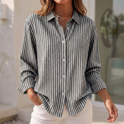 Men's Relaxed Fit Striped Button-Up Shirt Classic Collar
